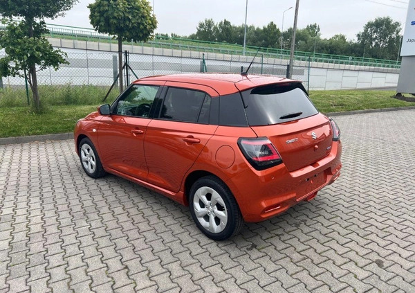 Suzuki Swift cena 86900 przebieg: 5, rok produkcji 2024 z Biała małe 37